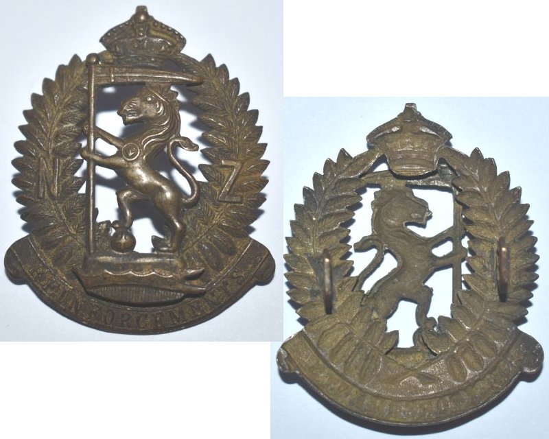 B04/177. NZRB REINFORCEMENTS cap badge