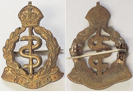 B08/223b. NZ MEDICAL CORPS, collar, N.Z.M.C. base scroll, bronze