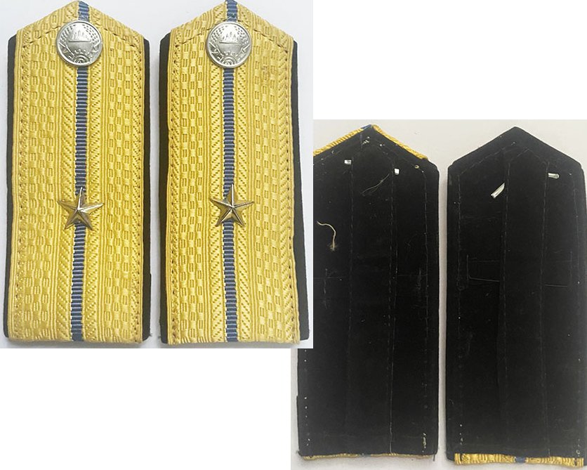 CAM244. P.R. OF KAMPUCHEA NAVY ENSIGN SHOULDER STRAPS