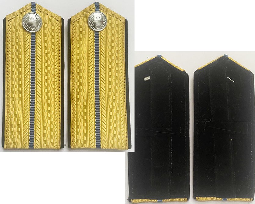 CAM245. P.R. OF KAMPUCHEA NAVY ASIRANT SHOULDER STRAPS