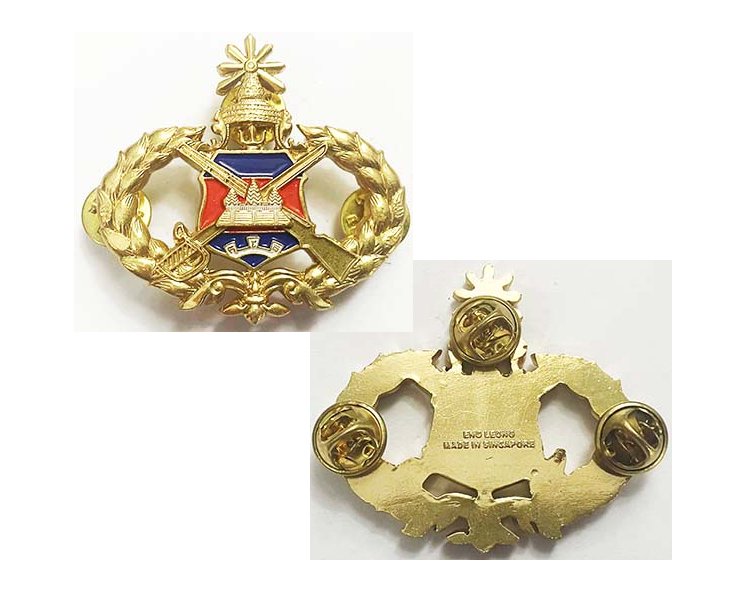 CAM758. ROYAL CAMBODIAN ARMY OFFICER’S BREAST BADGE, type 2
