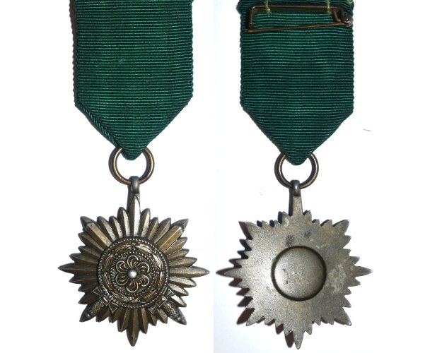 FM0429. GERMAN AWARD FOR EASTERN PEOPLES 2nd Class with swords