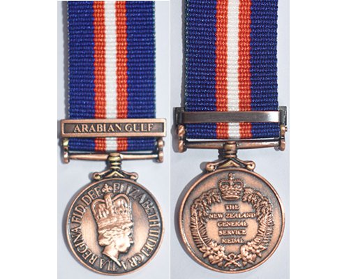 MIN1437. Miniature NZGSM Peacekeeping, clasp Arabian Gulf