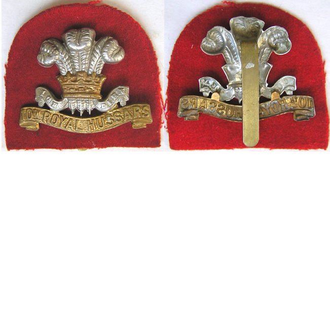 UKB1220. 10th ROYAL HUSSARS, cap badge, KC bi-metal